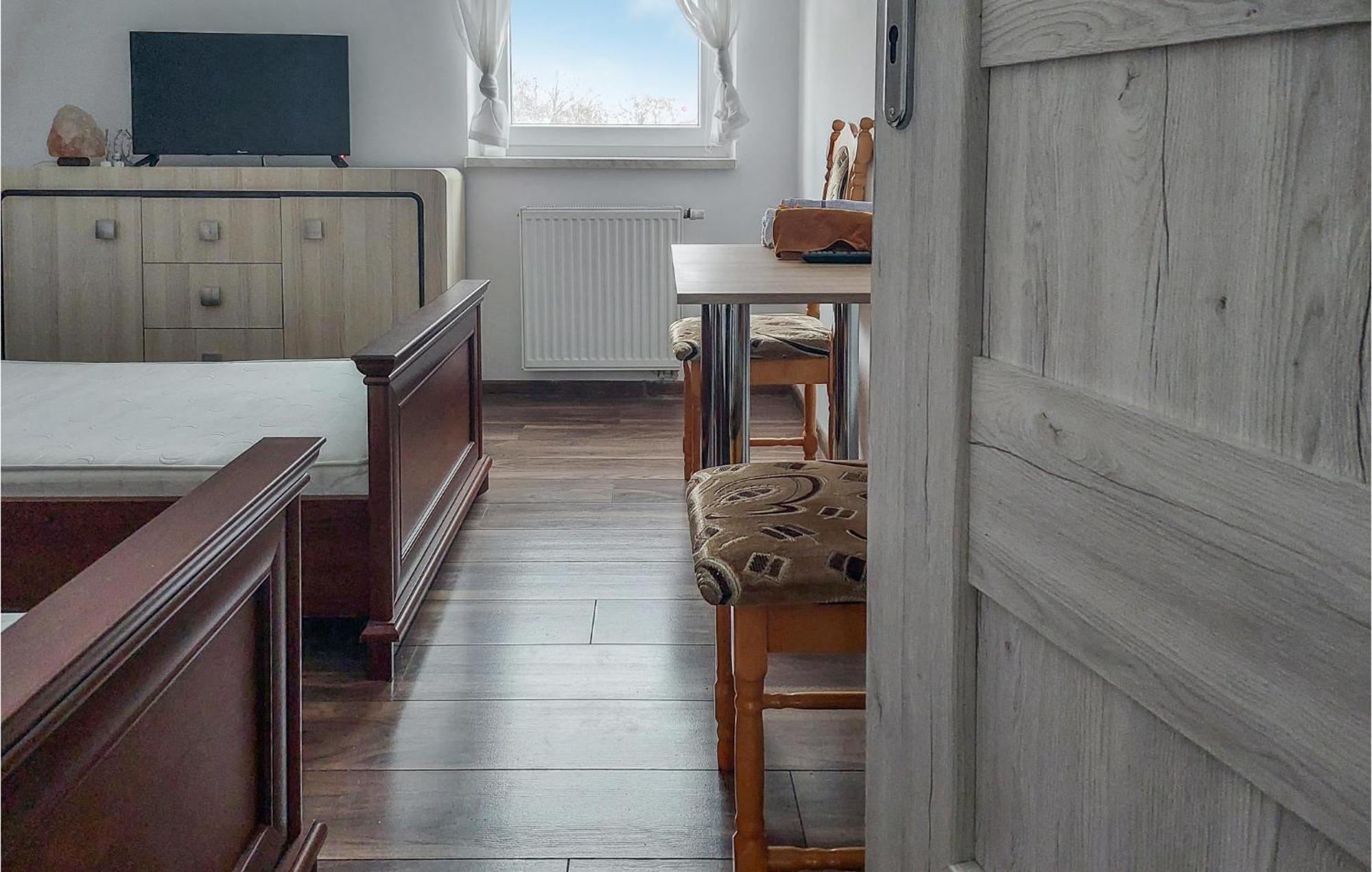 Beautiful Apartment In Moryn With Kitchen Экстерьер фото